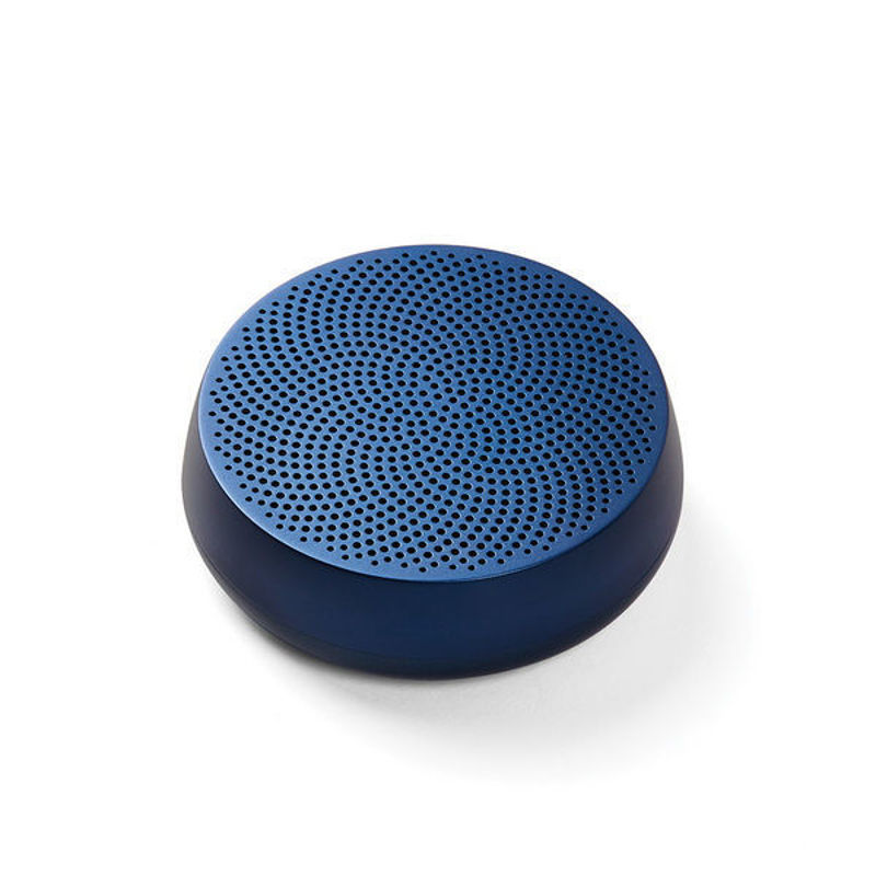 Slika - Lexon Mino+ L temno modro IPX4 eleganten brezžični polnilni 5W Bluetooth zvočnik LA129DB