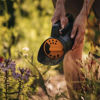 Slika - Fiskars Solid trosilec gnojil, peska in soli (1057076)