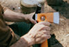 Slika - Fiskars X13 Ultra Light Hiking Axe 33 cm lahka sekira za kampiranje in pohodništvo (1069101)