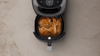 Slika - Philips Airfryer Serija 3000 NA332/00 z okencem, 6,2L, 1700W, RapidAir Plus
