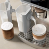 Slika - Philips EP8757/20 Café Aromis Series 8000 avtomatski espresso aparat za kavo v zrnju, srebrn